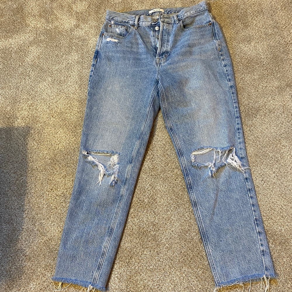 PacSun distressed ankle length size 28 jeans